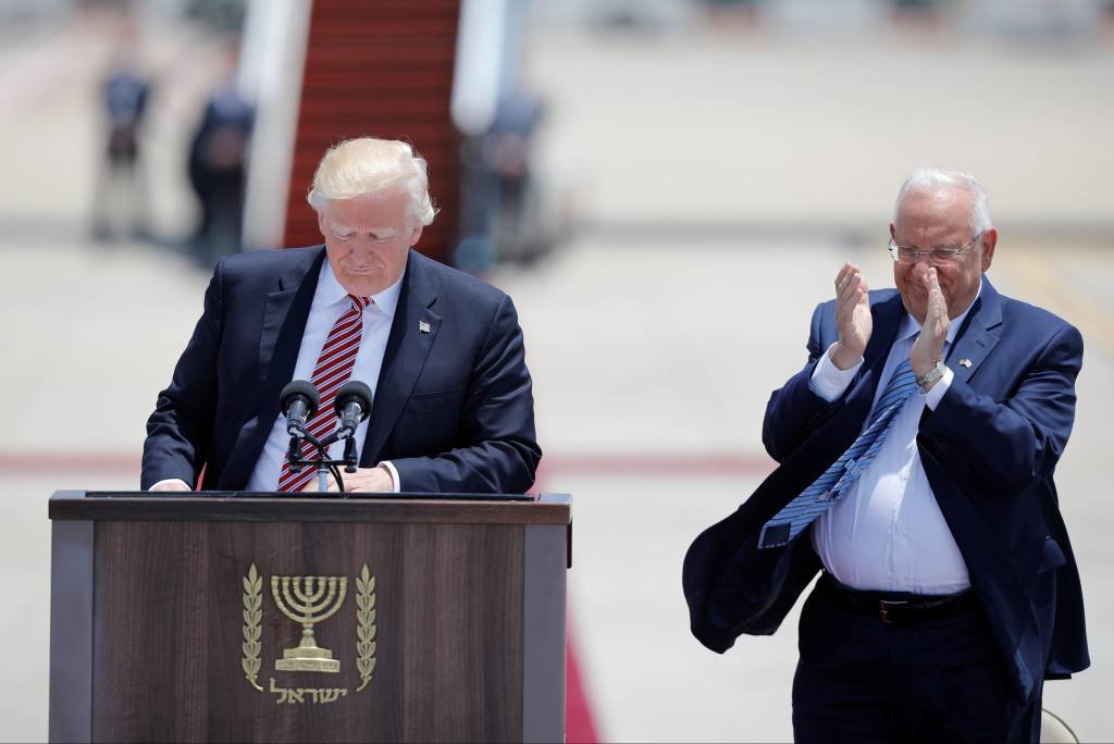 Em Israel, Trump fala de "rara oportunidade" para a paz na região