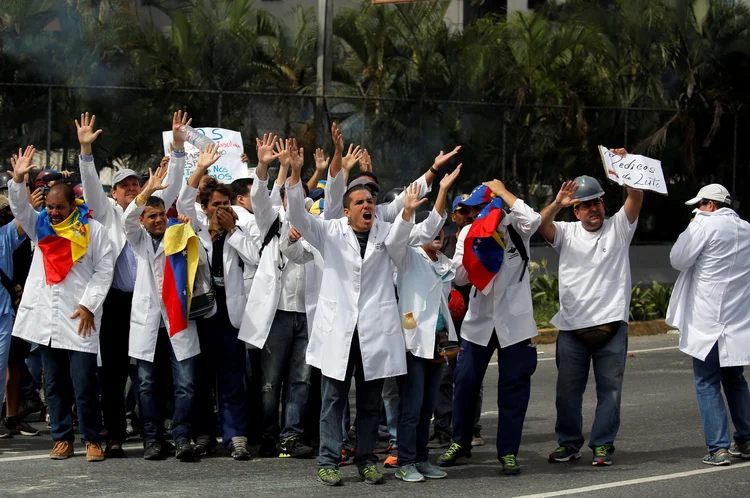 Protestos: "A saúde é um desastre. Estamos no pior estado dos últimos 30 anos" (Carlos Barria/Reuters)