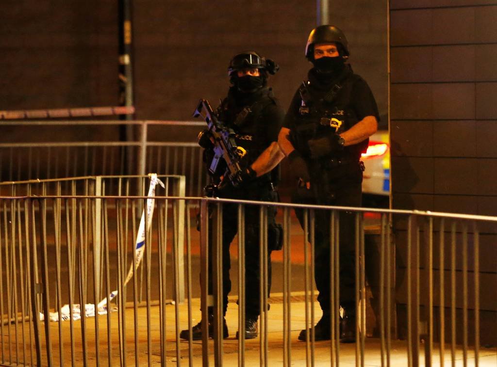 Porta-voz diz que explosão aconteceu fora da Manchester Arena