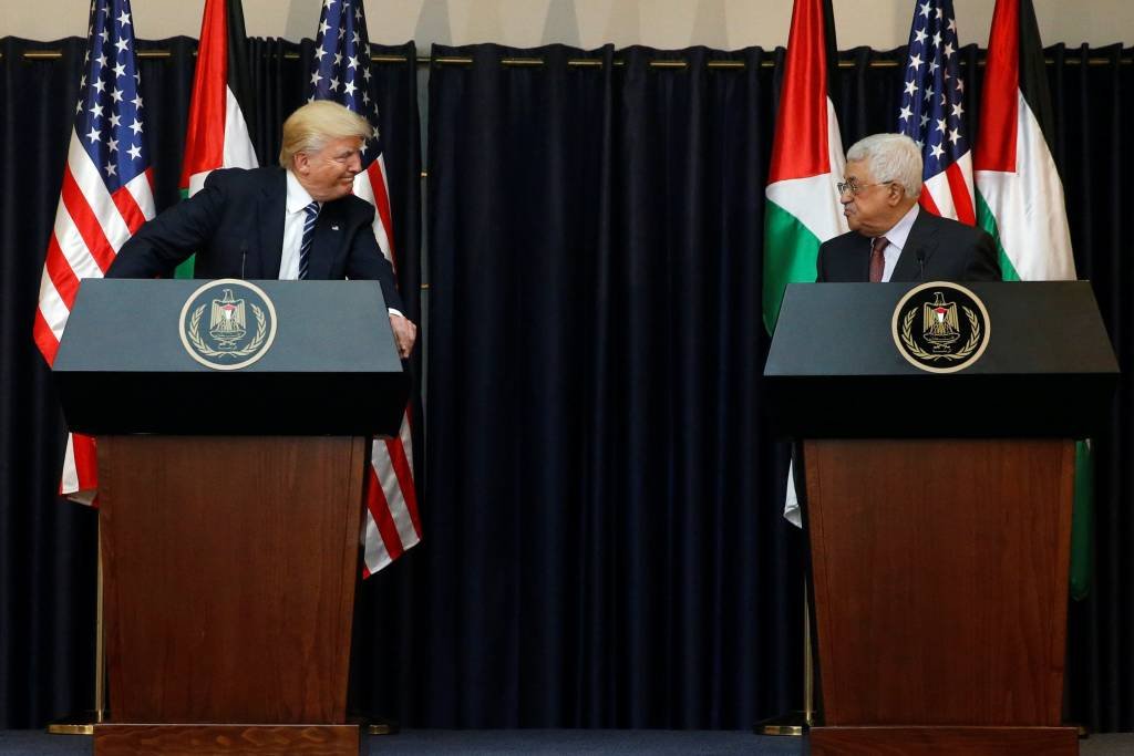 Trump promete se empenhar por paz entre israelenses e palestinos