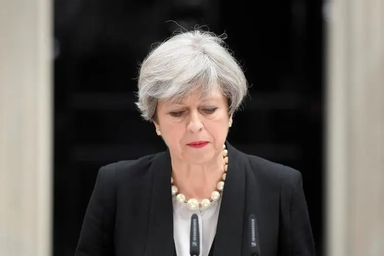 Theresa May: com 318 cadeiras, o Partido Conservador perde por 12 assentos (Toby Melville/Reuters)