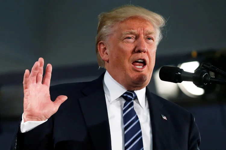 Donald Trump: "a grande questão é a 'exposição e vigilância' das pessoas que aconteceu durante o governo de Obama" (Jonathan Ernst/Reuters)