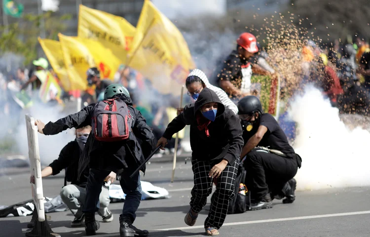 Protestos: "Não temos nada a ver com esses baderneiros" (Ueslei Marcelino/Reuters)