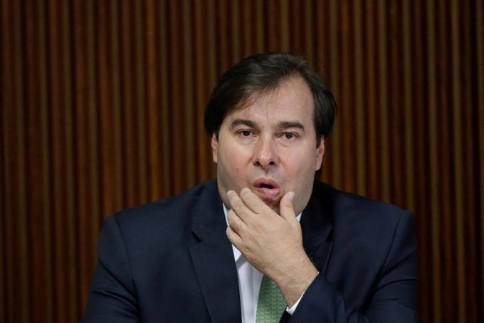 Rodrigo Maia: caso Temer não resista à pressão política, Maia assumiria a Presidência (Ueslei Marcelino/Reuters)