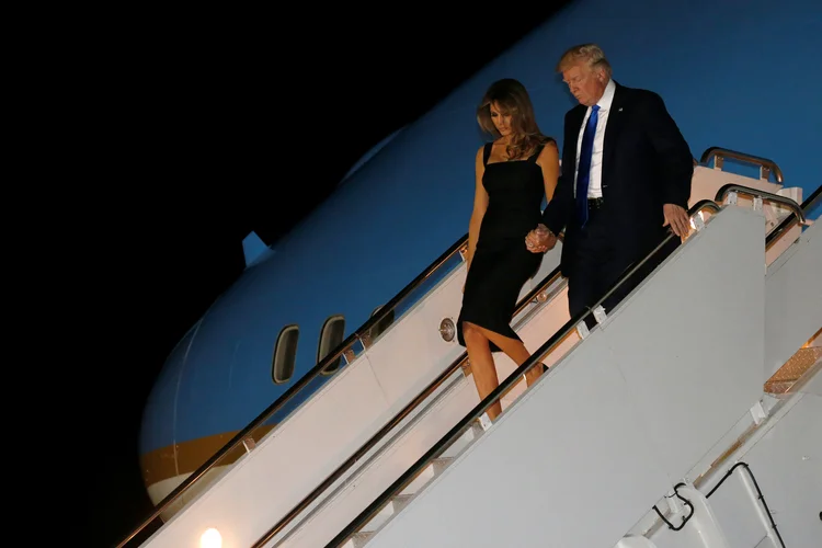 Melania e Donald Trump: a cúpula começará às 11h30 locais de amanhã (6h30 em Brasília) (Jonathan Ernst/Reuters)