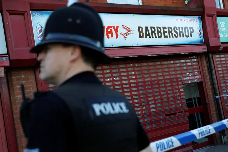 Ataque em Manchester: um garoto de 16 anos e uma mulher de 34 detidos inicialmente foram postos em liberdade sem acusações (Darren Staples/Reuters)