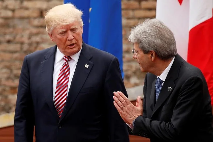 Trump e Gentiloni: "Existe uma questão em aberto, que é a posição dos EUA sobre os acordos climáticos de Paris" (Jonathan Ernst/Reuters)