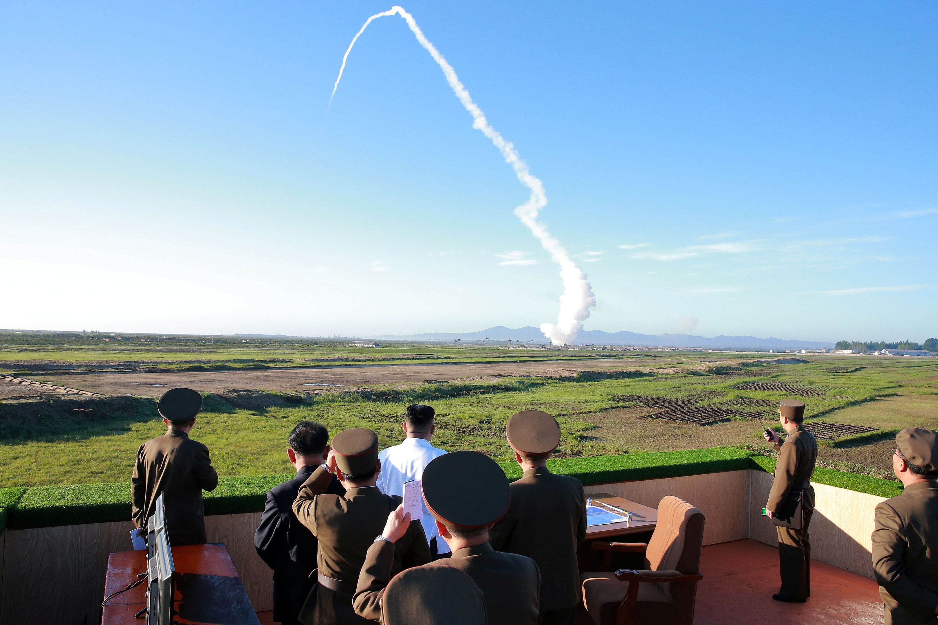 Japão pede que China faça mais para pressionar Coreia do Norte