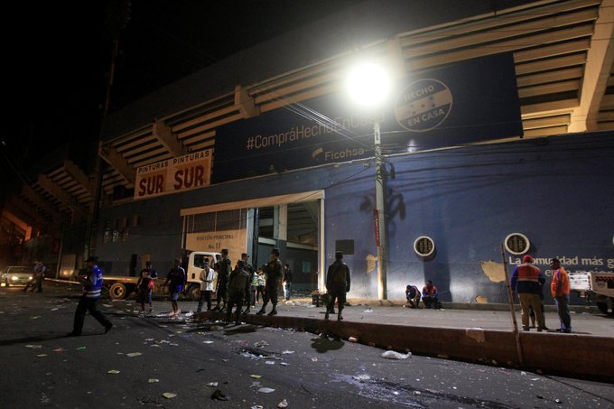 Tumulto em partida de futebol deixa 4 mortos em Honduras