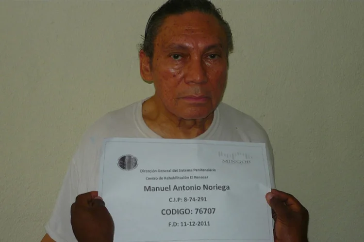 Manuel Noriega: ele passou praticamente o resto da vida sob custódia nos EUA, na França e no Panamá por crimes que foram de assassinato a extorsão e narcotráfico (Foto/Reuters)