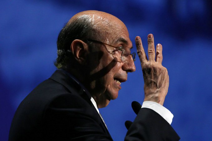 Em Paris, Meirelles afirma que agenda econômica segue avançando