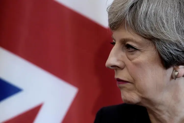Theresa May: discussões com Bruxelas devem começar dentro de 10 dias (Stephane De Sakutin/Reuters)