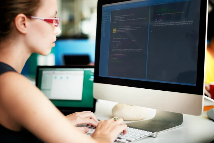 Analista programador (Rawpixel Ltd/Thinkstock)