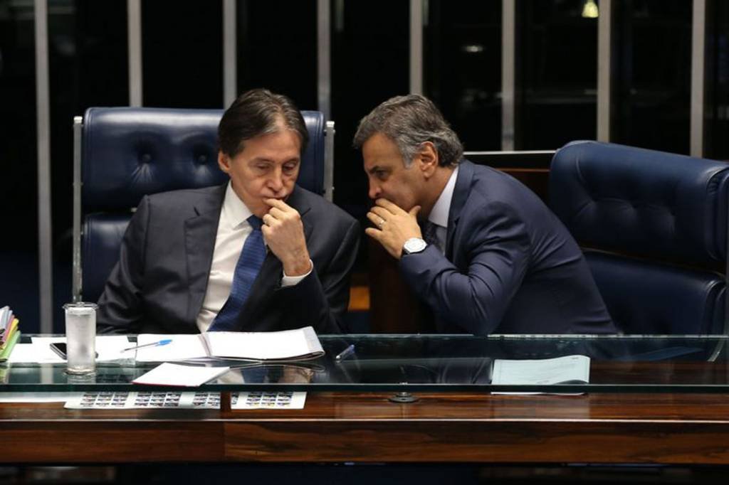 Senado votará caso Aécio independente do STF, diz Eunício
