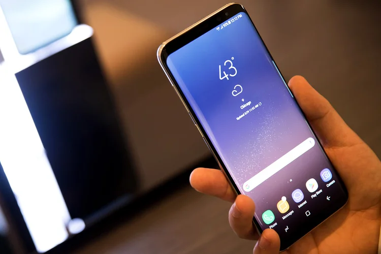 S8: o aparelho vem com Android Nougat e a assistente pessoal Bixby (Drew Angerer/Getty Images)