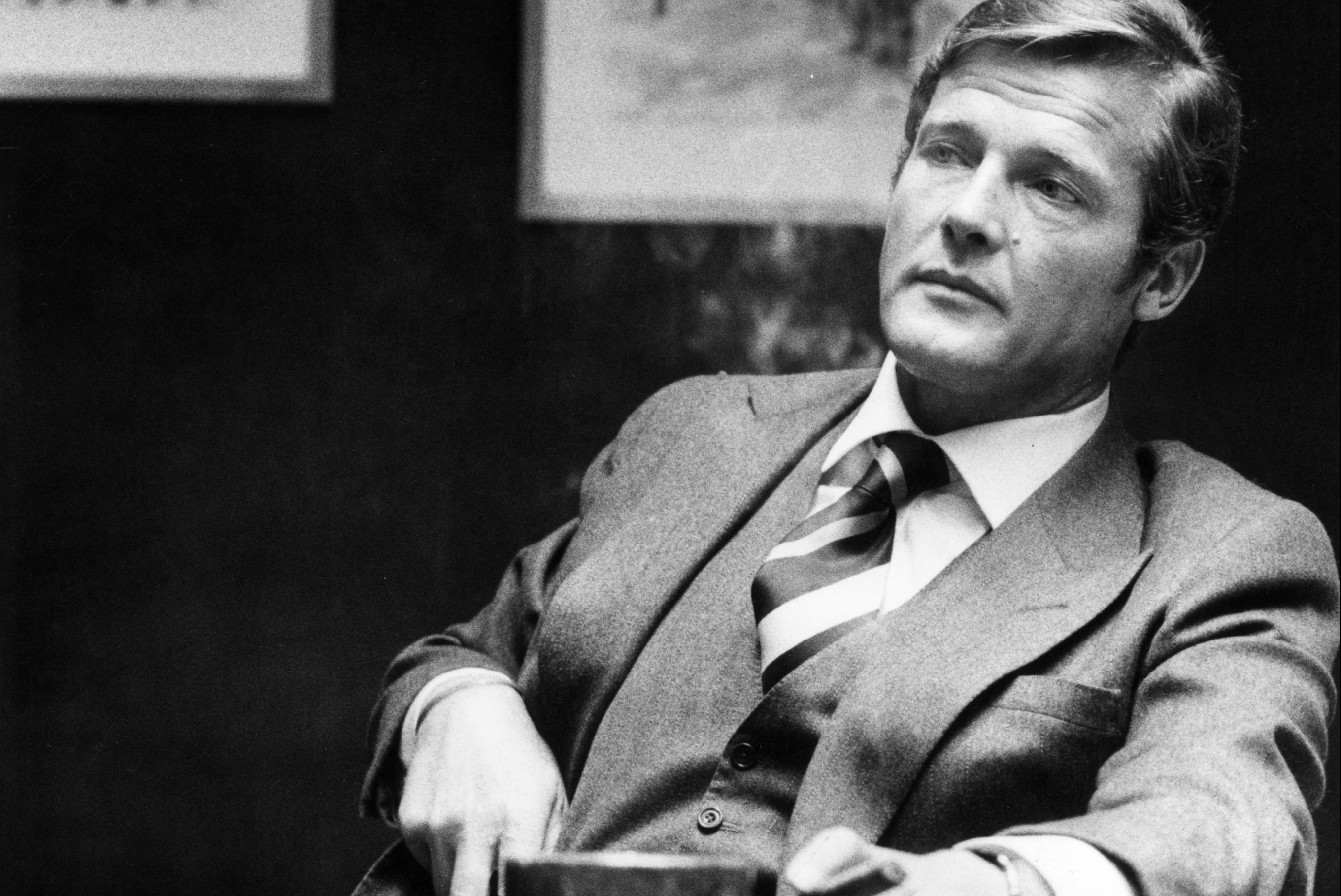 Roger Moore, ator de James Bond, morre aos 89 anos