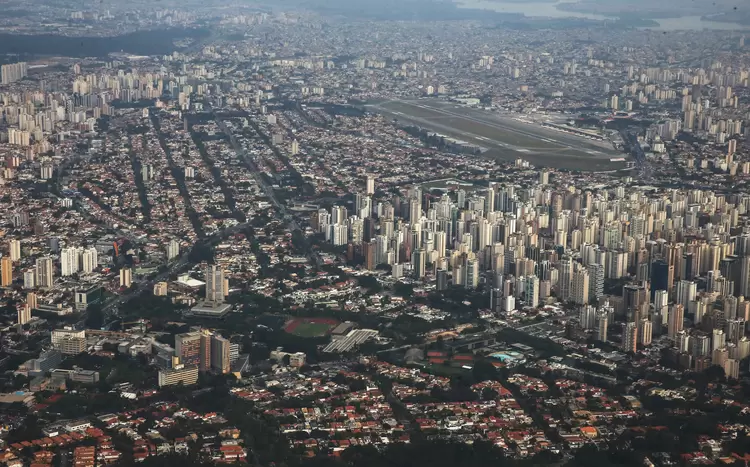 Imóveis: São Paulo aparece na segunda posição, com 8.680 reais por metro quadrado (Mario Tama/Getty Images)