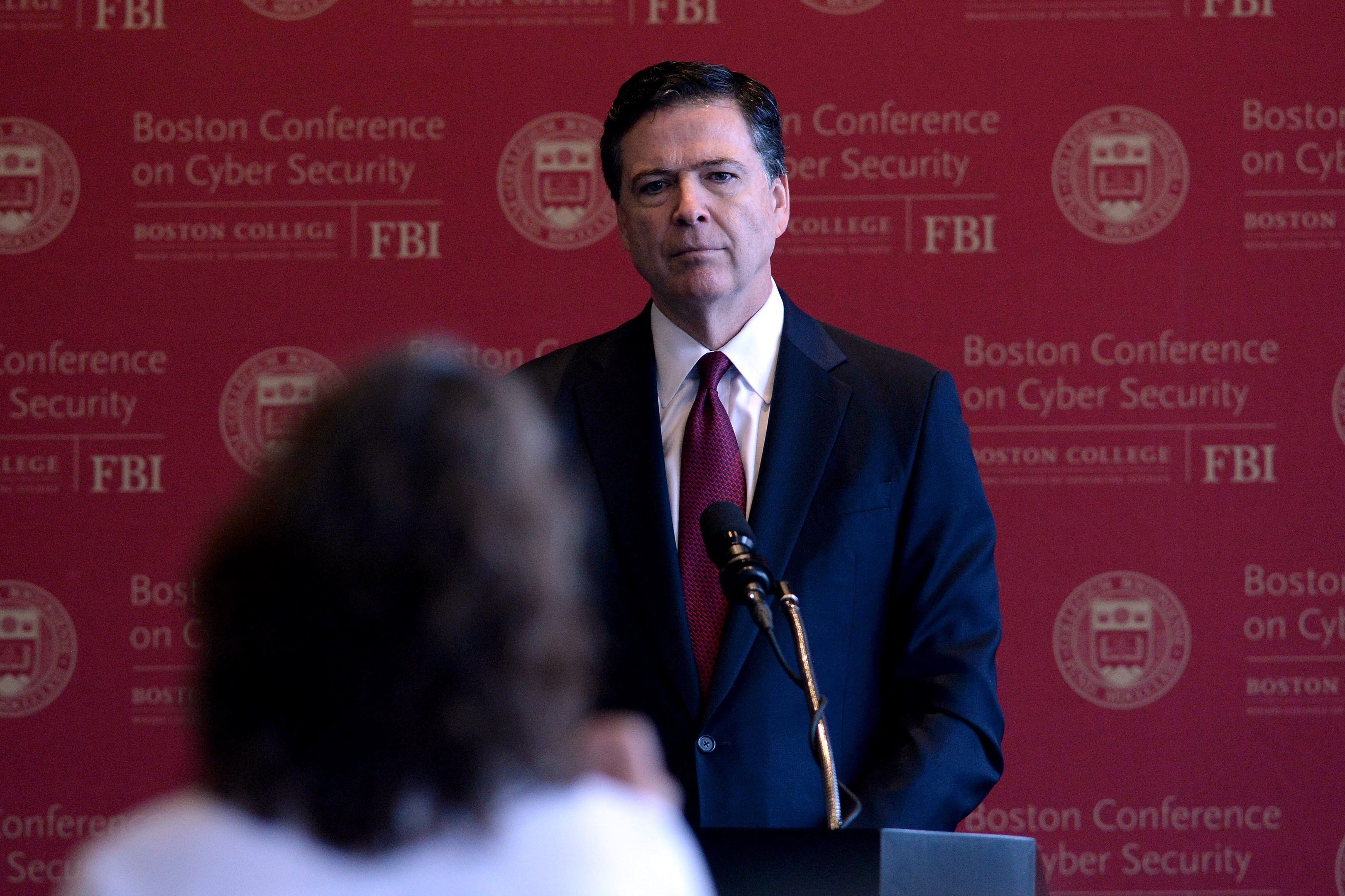 Trump: Comey será substituído por quem devolva prestígio ao FBI