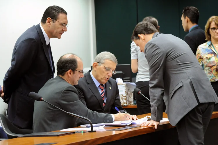 Preparativos para a reunião ordinária para continuação da votação dos destaques da proposta da Reforma da Previdência em 09/05/2017 (Luis Macedo/Agência Câmara)