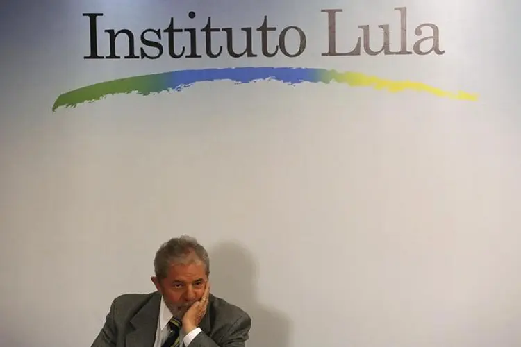 Instituto Lula: documento também destaca os pagamentos feitos pelo Instituto Lula para empresa de Lulinha (Reuters/Reuters)