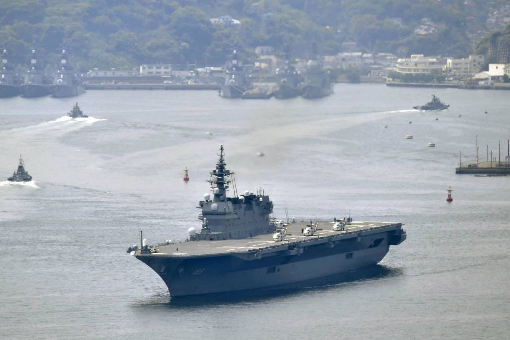 Tóquio envia apoio a navio dos EUA em plena tensão com Pyongyang