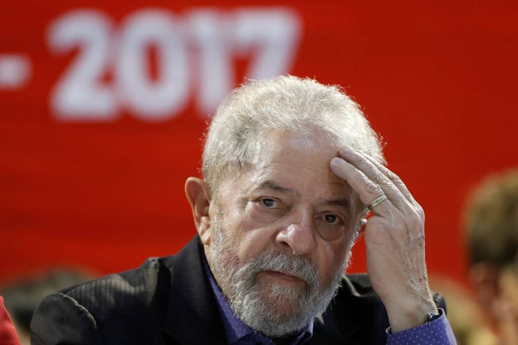 Lula: a denúncia foi feita com base em depoimentos, documentos e dados bancários (Leonardo Benassatto/Reuters)