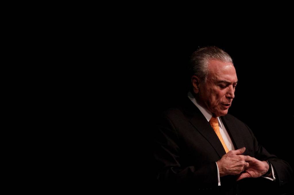 Quanto mais rápido Temer cair, melhor, diz consultoria econômica