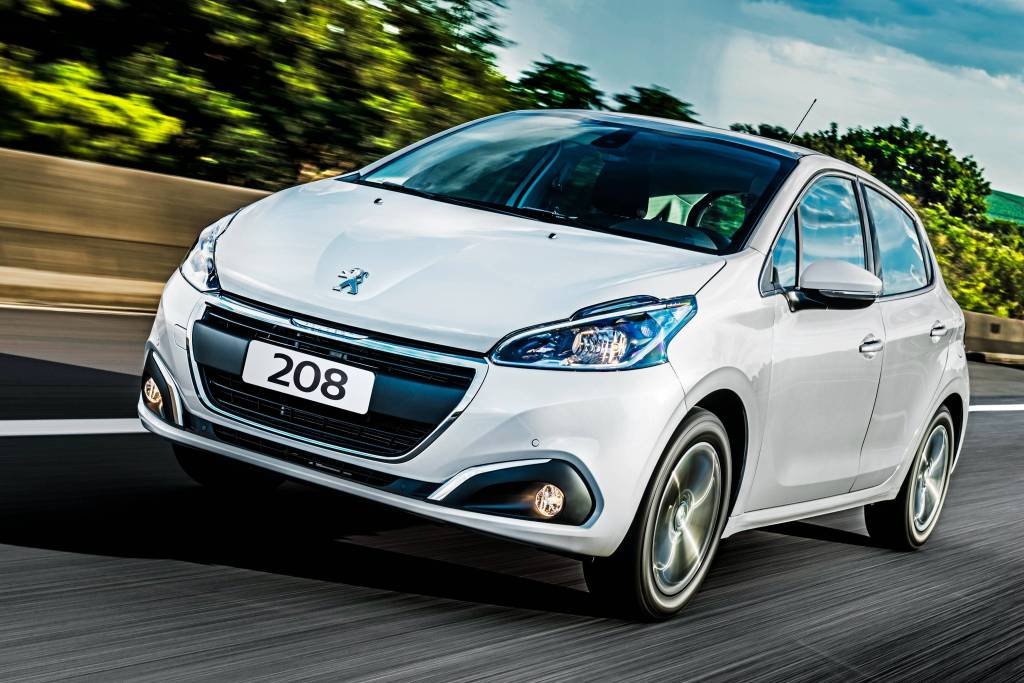 Peugeot 208 x Citroën C3: comparativo de motores 1.0