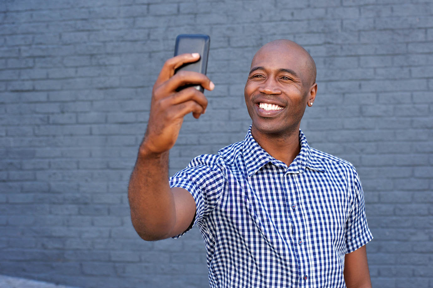 Facebook pode pedir "selfie" para confirmar identidade de usuário