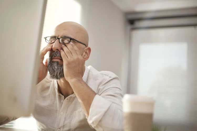 Autossabotar-se é um mecanismo de defesa da mente, que cria circunstâncias para evitar mudanças que podem trazer algum tipo de incômodo (Foto/Thinkstock)