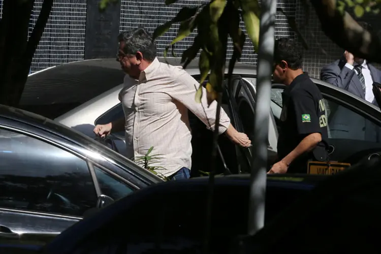 Tadeu Filippelli, que chegou pouco depois das 10h desta terça-feira, 23, ao local, foi preso na Operação Panatenaico (Paulo Whitaker/Reuters)