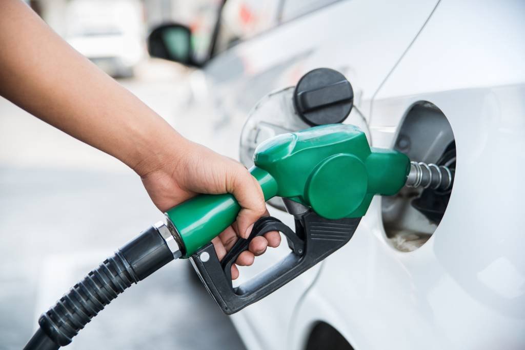Preço do etanol cai em 22 estados e no DF, diz ANP