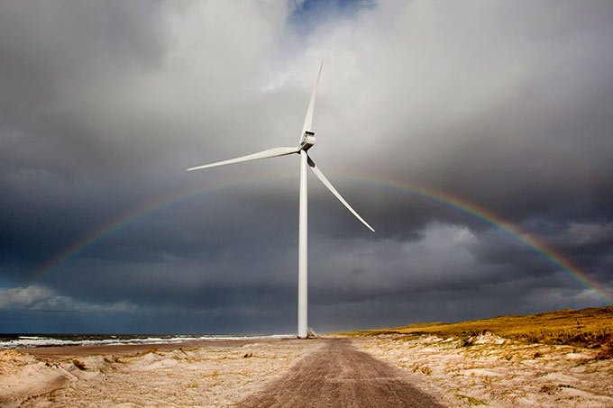 Vestas se une à Tesla para combinar turbinas eólicas e baterias