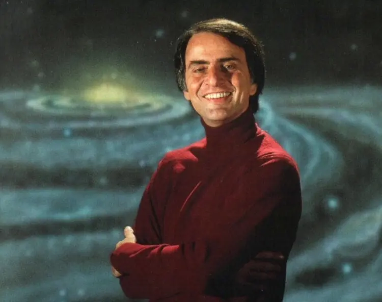 CARL SAGAN: em 1995, o astrônomo lançou um guia contra baboseiras em que defende o uso do pensamento científico / Divulgação