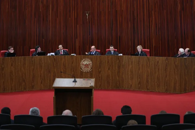 TSE: caberá ao presidente Michel Temer indicar um dos três como substituto (Fabio Rodrigues Pozzebom/Agência Brasil/Agência Brasil)