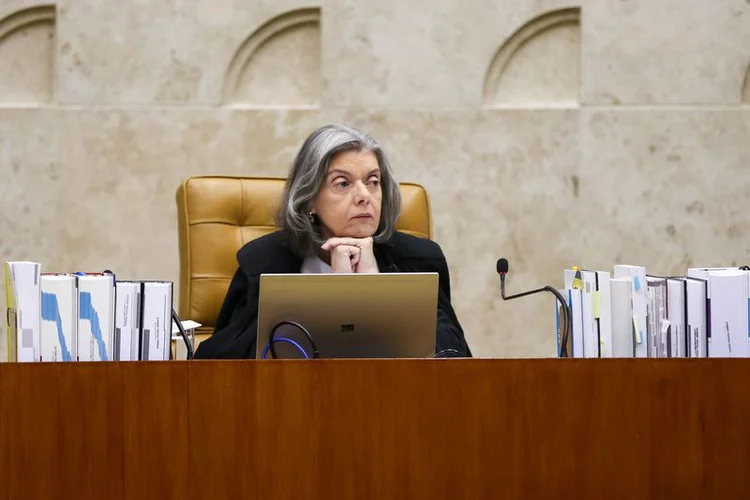 Cármen Lúcia: determinou que os tribunais devem informar salários ao CNJ para a manutenção de um banco online (Marcelo Camargo/Agência Brasil/Agência Brasil)