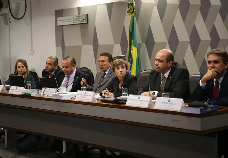 CCJ: ao mesmo tempo em que acontece a audiência, também ocorre sessão plenária do Senado (Antonio Cruz/Agência Brasil/Agência Brasil)