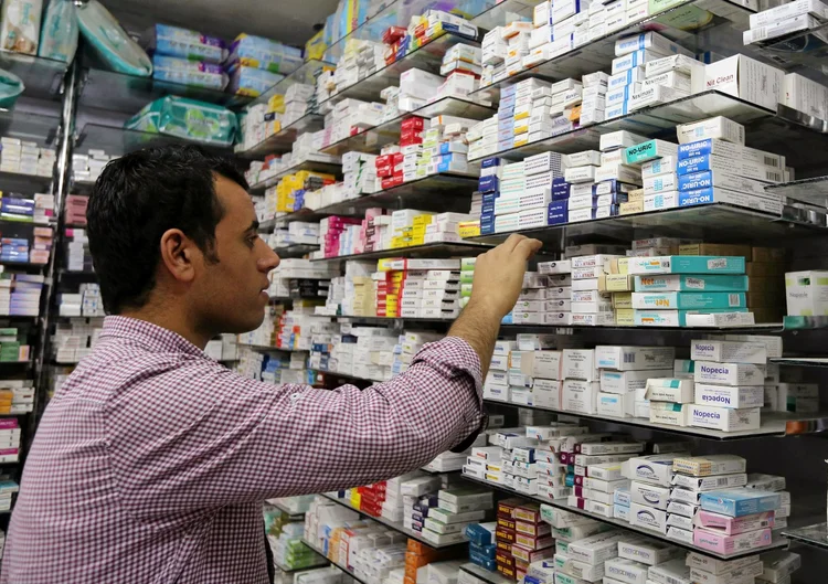 Farmácia: os planos de fidelidade são interessantes principalmente para quem toma medicamentos de uso contínuo (Mohamed Abd El Ghany/Reuters)