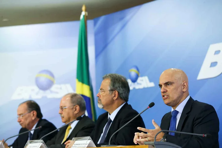 ALEXANDRE DE MORAES: Ministro da Justiça anuncia medidas do Plano Nacional de Segurança com senador Aloysio Nunes e os ministros Sérgio Etchegoyen, Raul Jungmann / Marcelo Camargo/Agência Brasil