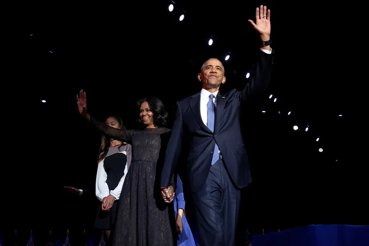 OBAMA E MICHELLE: ao fim dos oito anos de mandato, popularidade da primeira dama é maior que a do próprio presidente / Jonathan Ernst/Reuters (Jonathan Ernst/Reuters)