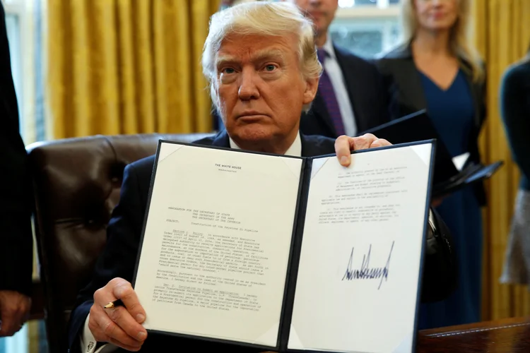 O PRESIDENTE AMERICANO: são poucos os políticos em democracias maduras que sobreviveram adotando estratégias de negociações como as de Trump – a exceção talvez seja Berlusconi / Kevin Lamarque/Reuters