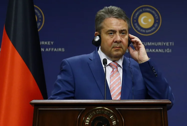 Sigmar Gabriel: a Arábia Saudita, o Bahrein, o Egito e os Emirados Árabes acusam o Catar de financiar extremistas (Umit Bektas/Reuters)
