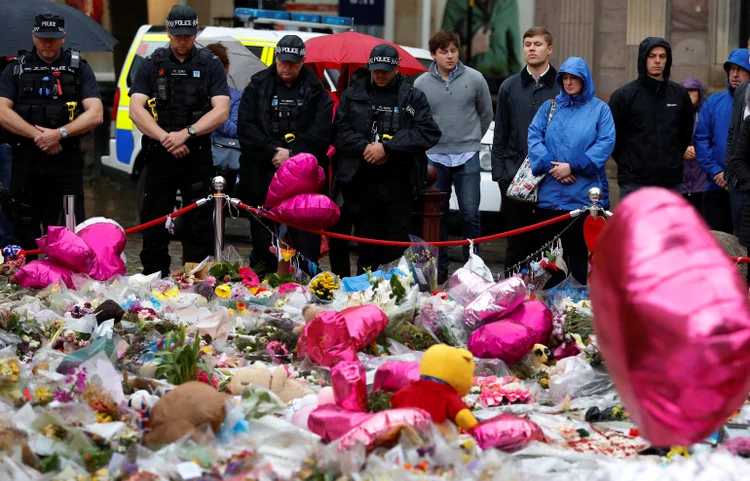 Ataques terroristas: objetivo do EI é criar uma falha sistemática e fazer com que sua população "se fascine com a narrativa terrorista" (Phil Noble/Reuters)
