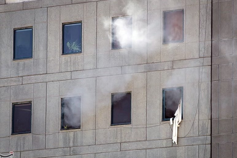 Ataques do EI no Irã deixaram ao menos 12 mortos