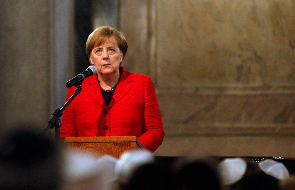 Merkel espera avanços no G20 após EUA saírem do Acordo de Paris