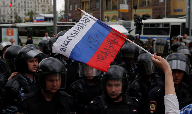 Protesto na Rússia: autoridades detiveram cerca de mil manifestantes nesta segunda-feira (Maxim Shemetov/Reuters)