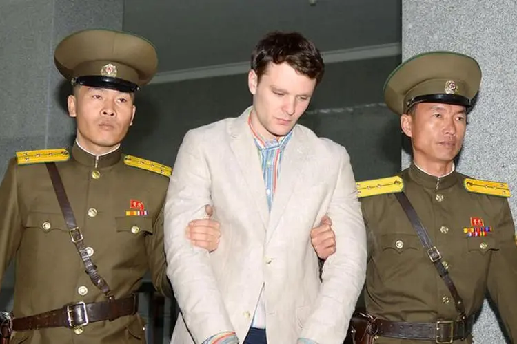 Otto Warmbier, de 22 anos, foi preso na Coreia do Norte durante uma visita de turismo (Kyodo/Reuters)