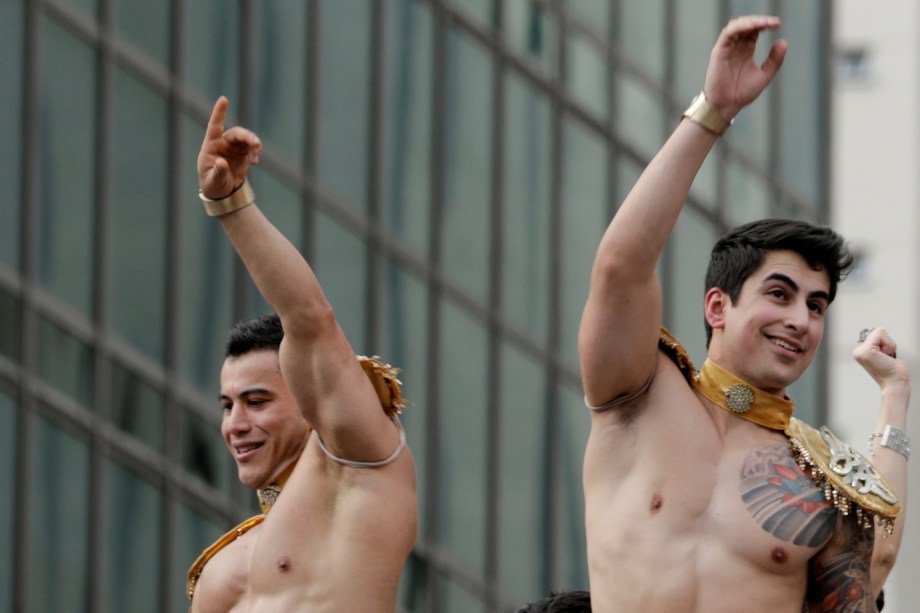 Parada do Orgulho LGBT: início foi 12h