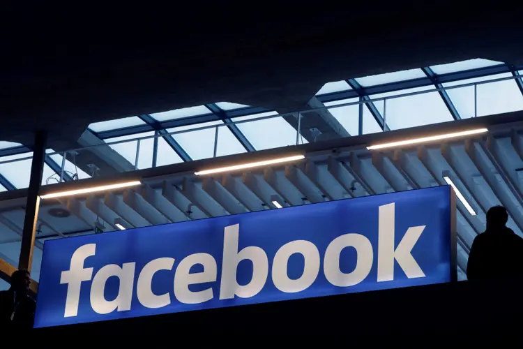 Facebook: as redes sociais estão reforçando o foco em acordos para transmissão de eventos esportivos (Philippe Wojazer/Reuters)