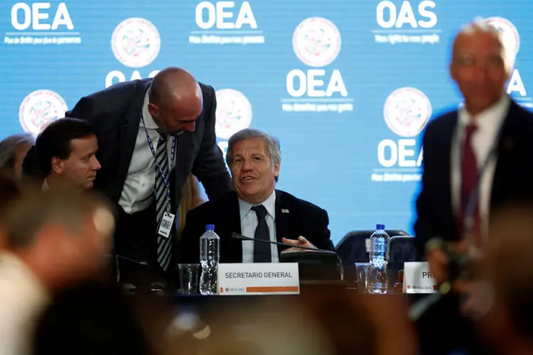 Luis Almagro, secretário da OEA: crise política na Venezuela dominou as reuniões da OEA realizadas no balneário mexicano de Cancún (Carlos Jasso/Reuters)